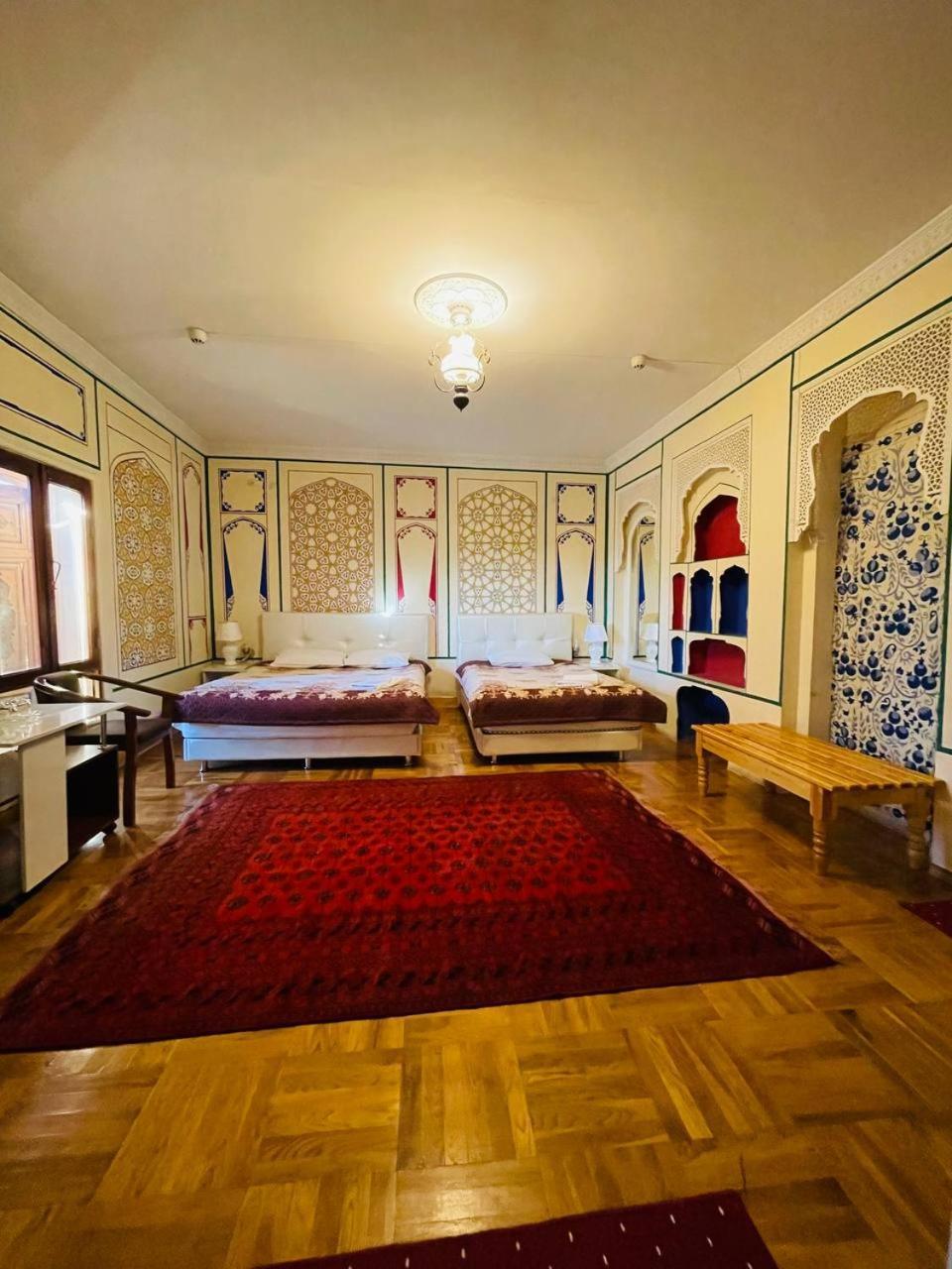 ホテル Chorminor Heritage 1 Min To Bukhara Old Town エクステリア 写真